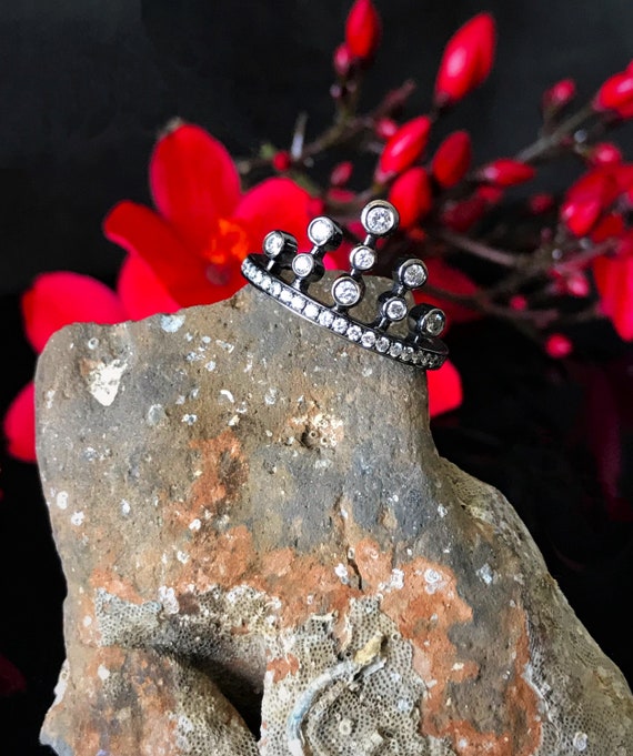 Stack Diamonds Ring, White Gold Crown Ring with Black Rhodium  Plating, Diamond Tiara Crown Ring, Solid Gold Princess Diamond Ring