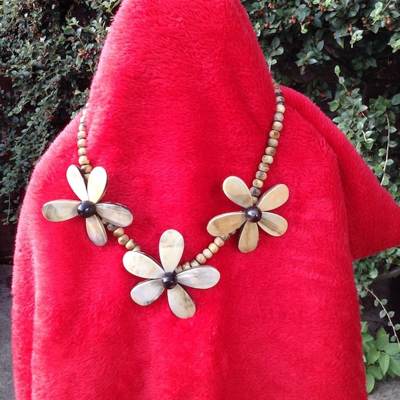 Necklace beads wooden big flowers boho style smart