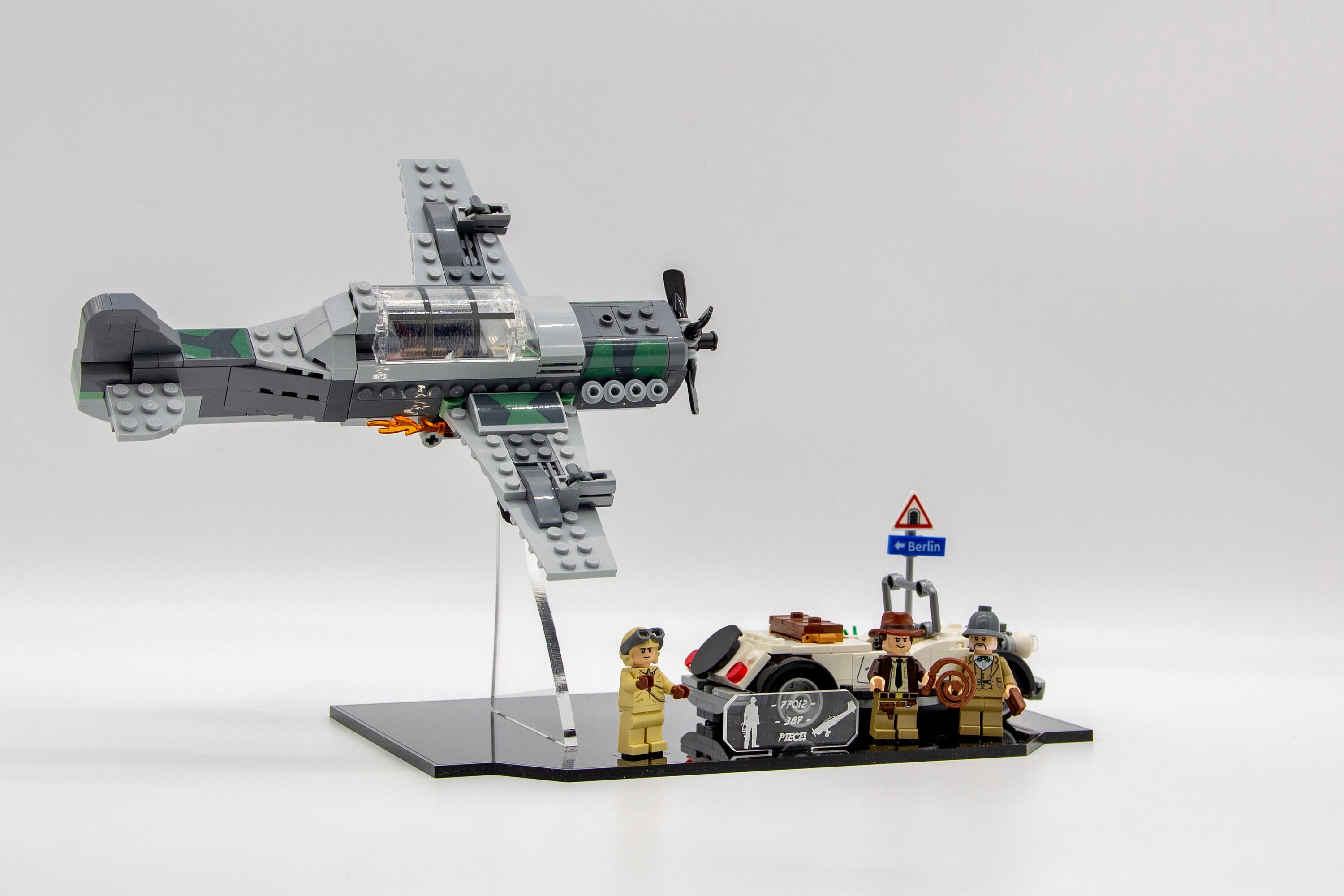 レゴ® インディ・ジョーンズ™ 戦闘機チェイス 77012用アクリル