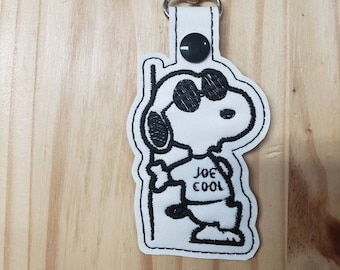 Snoopy beagle dog inspired bag clip  keychain snap tab