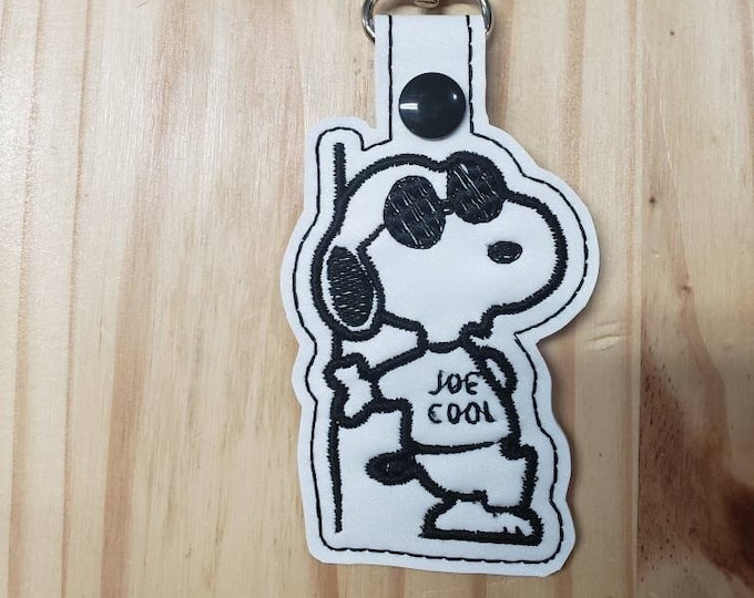 Snoopy beagle dog inspired bag clip  keychain snap tab