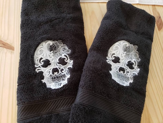 Skull hand towels shop