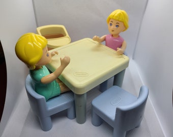 little tikes dollhouse dolls