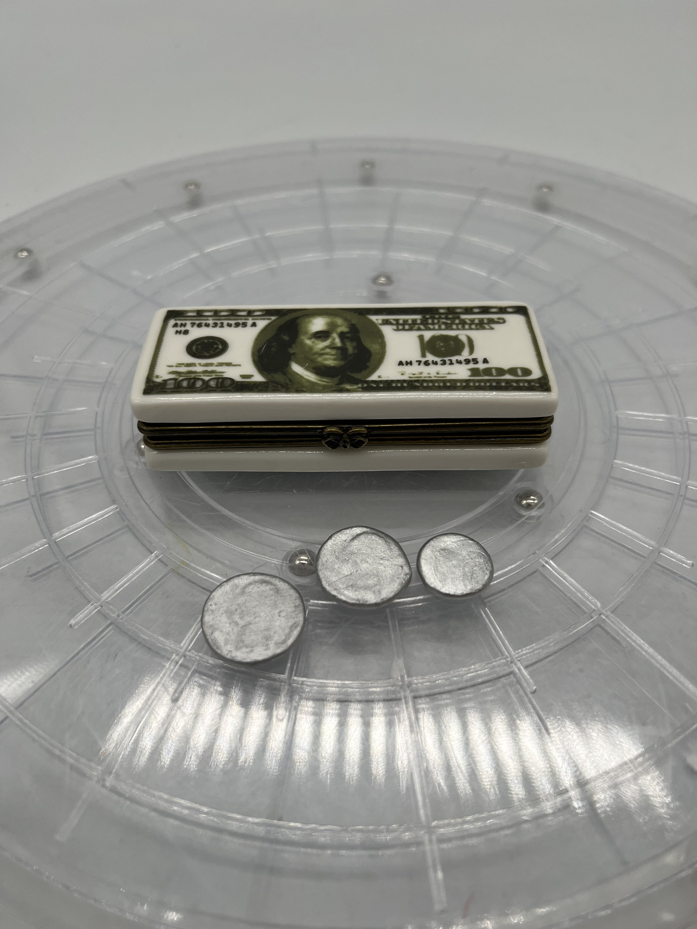 100 Dollar Bill PHB Porcelain Hinged Box with 3 Coin Trinkets!