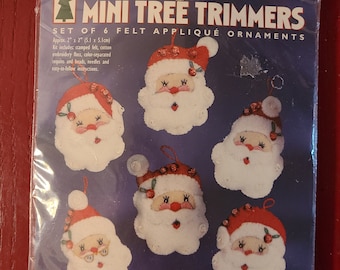 Vintage Bucilla 1998 Mini Tree Trimmers. Christmas Felt Applique Christmas  Ornament Kit. 