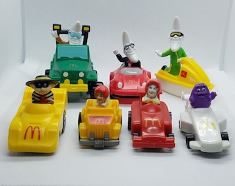 1980年代のヴィンテージマクドナルドのムーンメンのおもちゃ