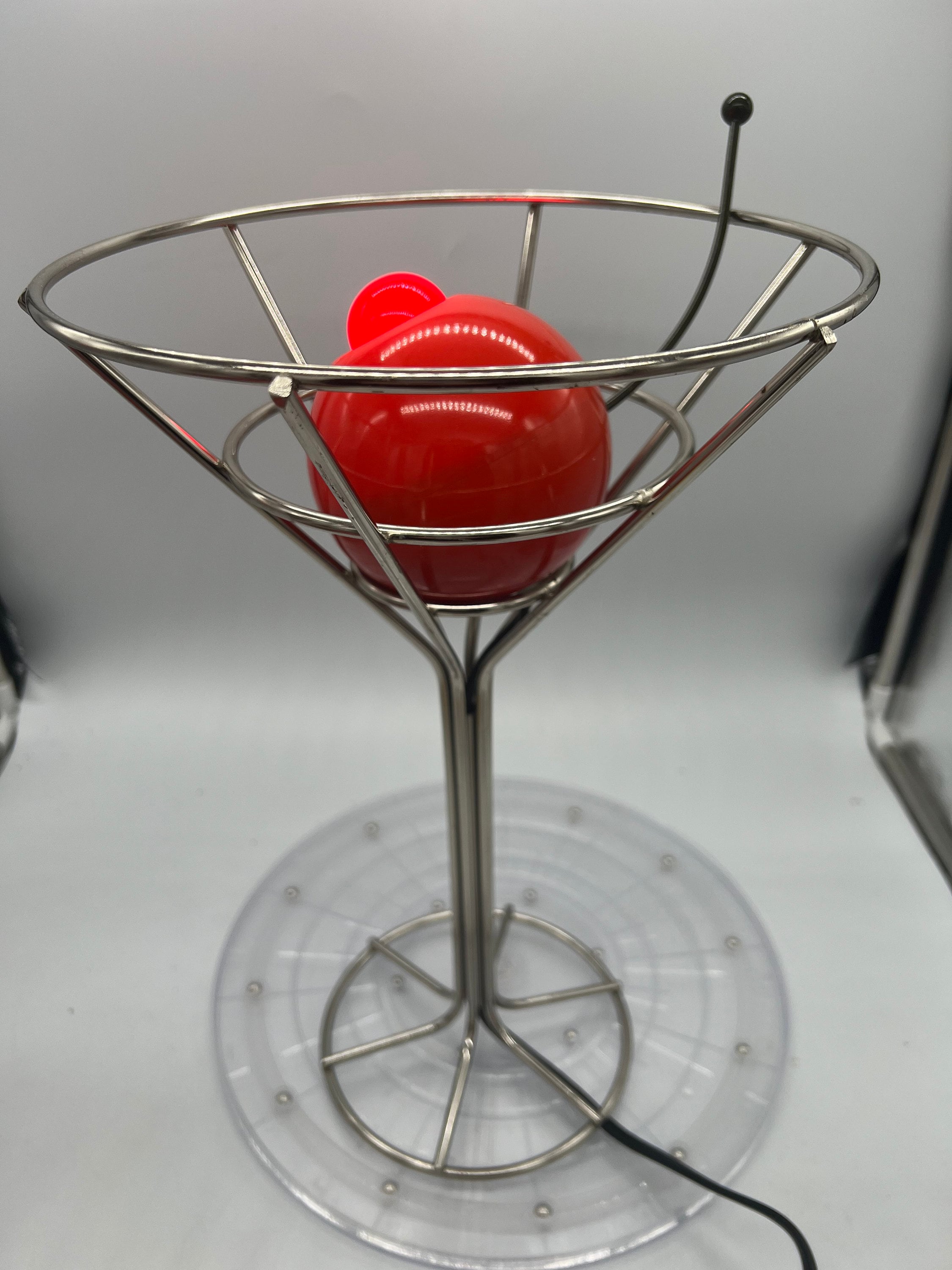 Vintage Mid-century 1950s Style Pop Art Manhattan Cocktail Lamp