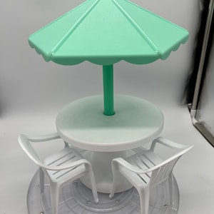 Little tikes table 2025 and chairs with umbrella