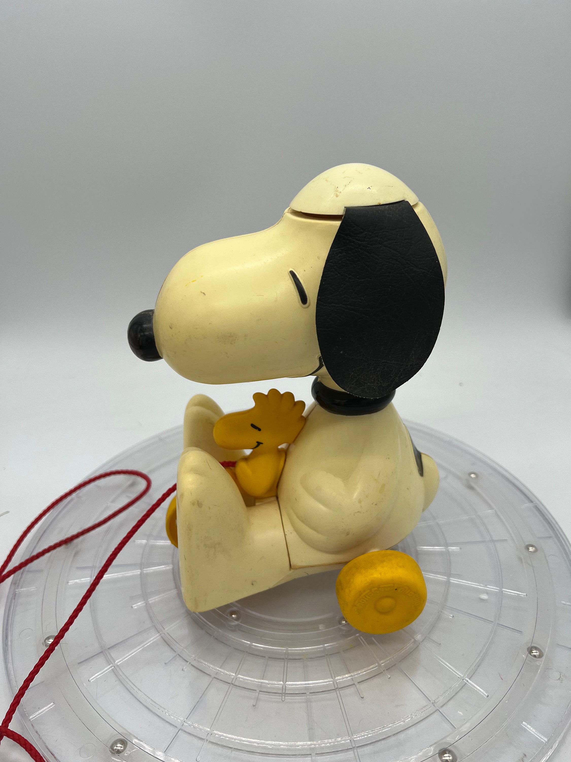 1972 United Features Syndicates Inc. Snoopy and Woodstock Pull Toy
