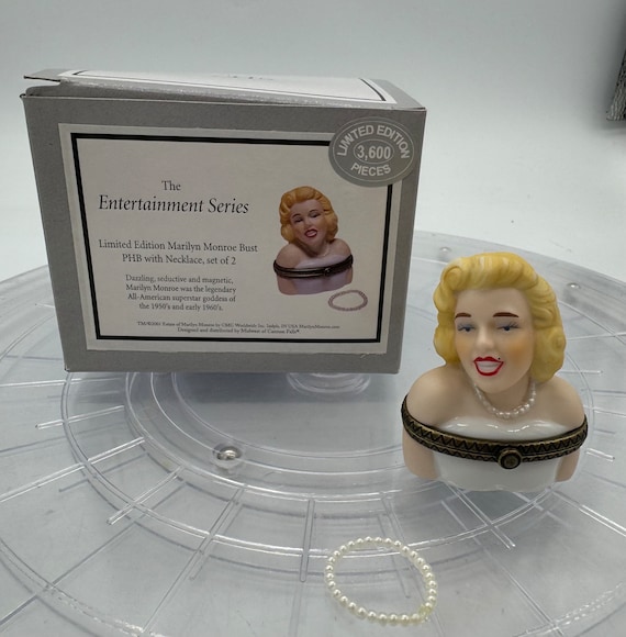 Vintage Marilyn Monroe Porcelain Trinket Box with Pearl Necklace