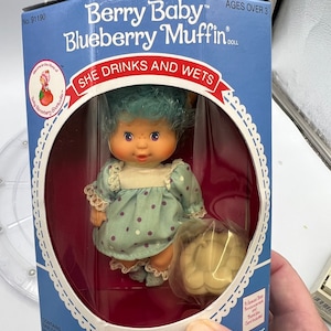 Rare 1984 Berry Baby Blueberry Muffin Doll New in Box!