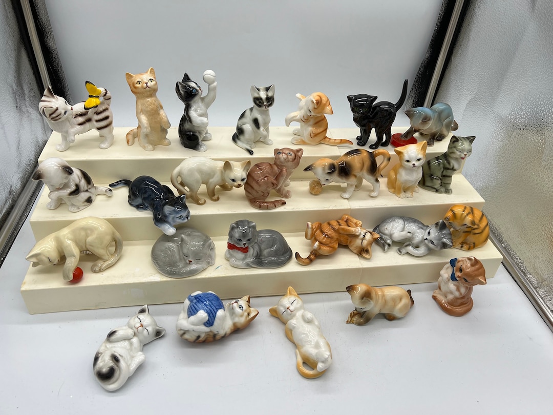 Retired Danbury Mint 1986-1988 Cats of Character. Sold Separately