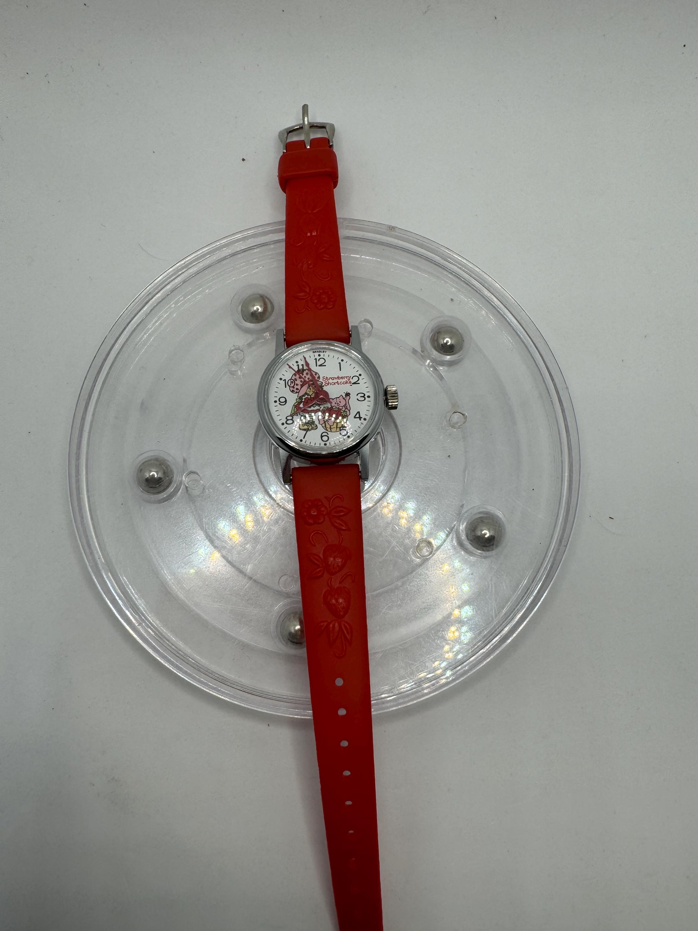 ?SURER RARE?Strawberry shortcake Watch 1980 main image 2