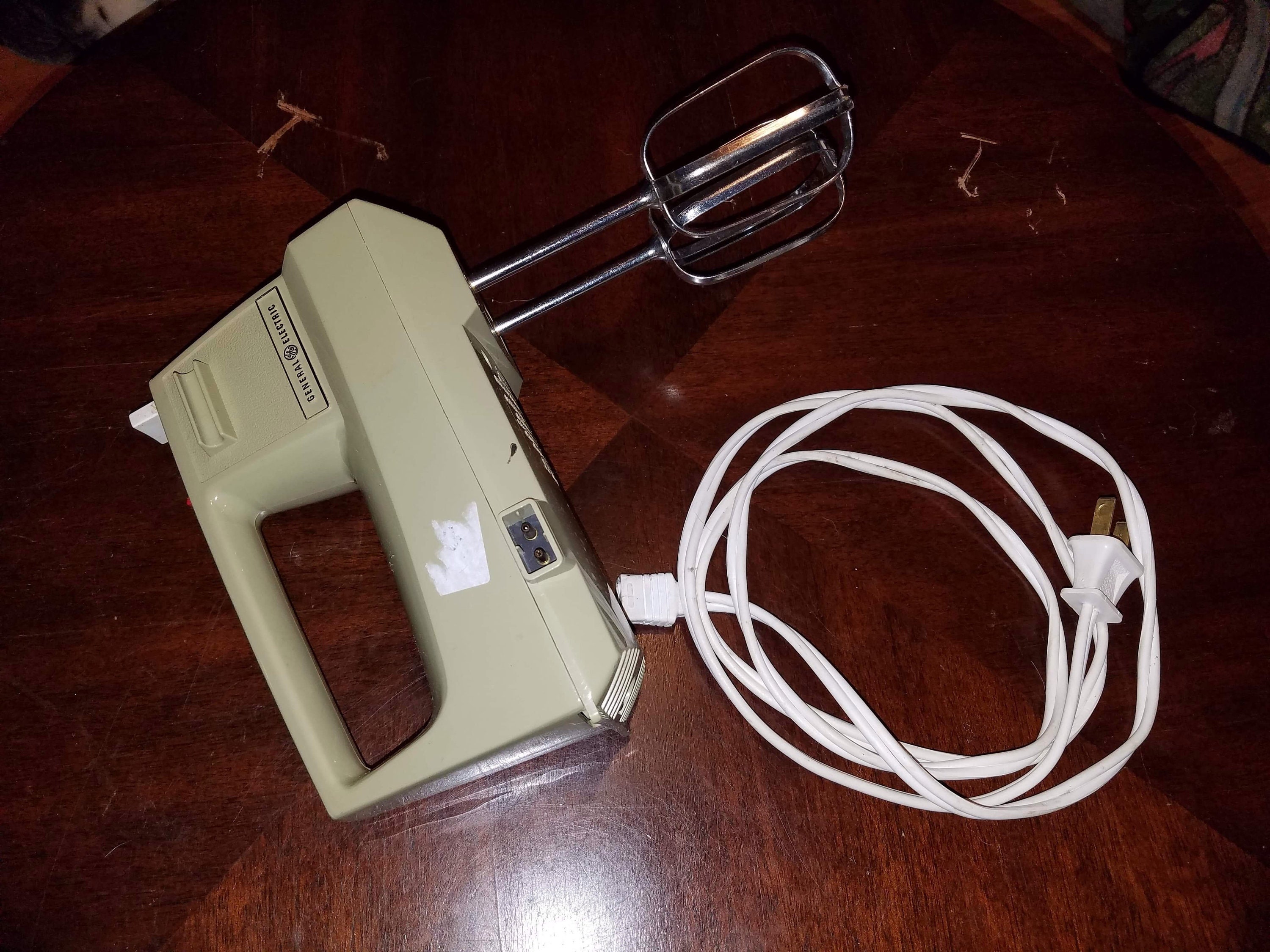 General Electric Portable Hand Mixers