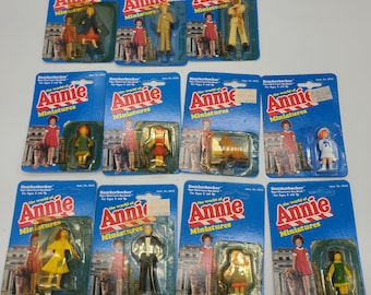 Orphan Annie vintage 1982 Le monde d&#39;Annie par Knickerbocker PVC neuf sur carte. Figurines orphelines Annie des années 80. Vendu séparément.