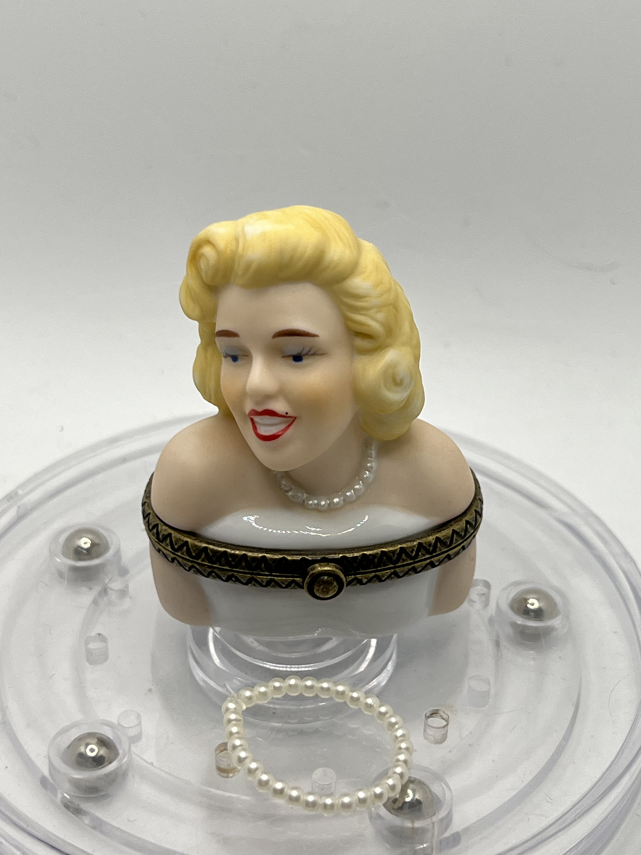 Vintage Marilyn Monroe Porcelain Hinged 