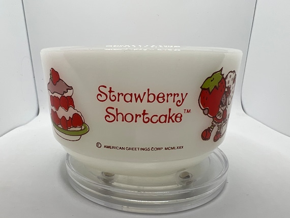 Vintage Anchor Hocking Strawberry Shortcake Milk Glass Cereal Bowl