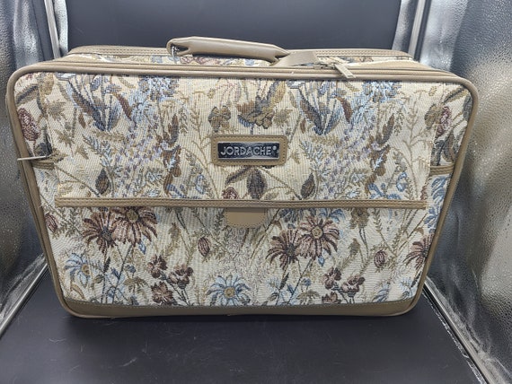 Vintage Jordache Carpet Bag Suitcase & Overnight … - image 6