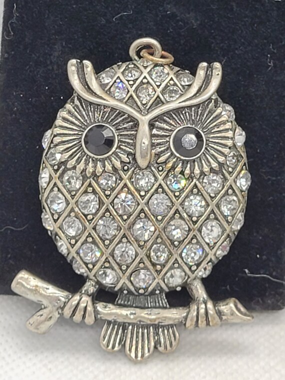 Vintage Unique Owl Rhystone and White Enamel a St… - image 2
