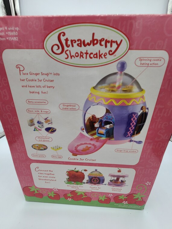 Vintage BAN DAI Strawberry Shortcake Berry Cute Rides Cookie