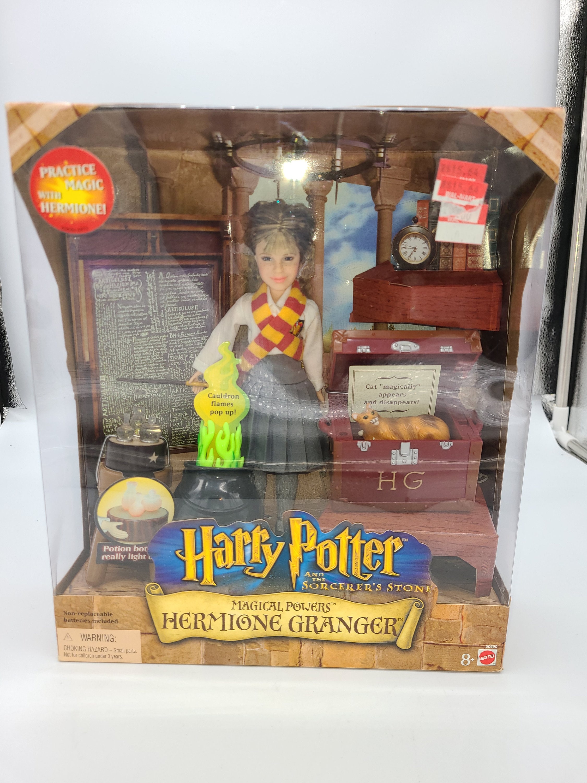 Harry Potter Magical Minis Play Set for Kids - Bundle with Harry Potter Figure and Accessories Plus Harry Potter Decal and Magic Kit | Harry Potter