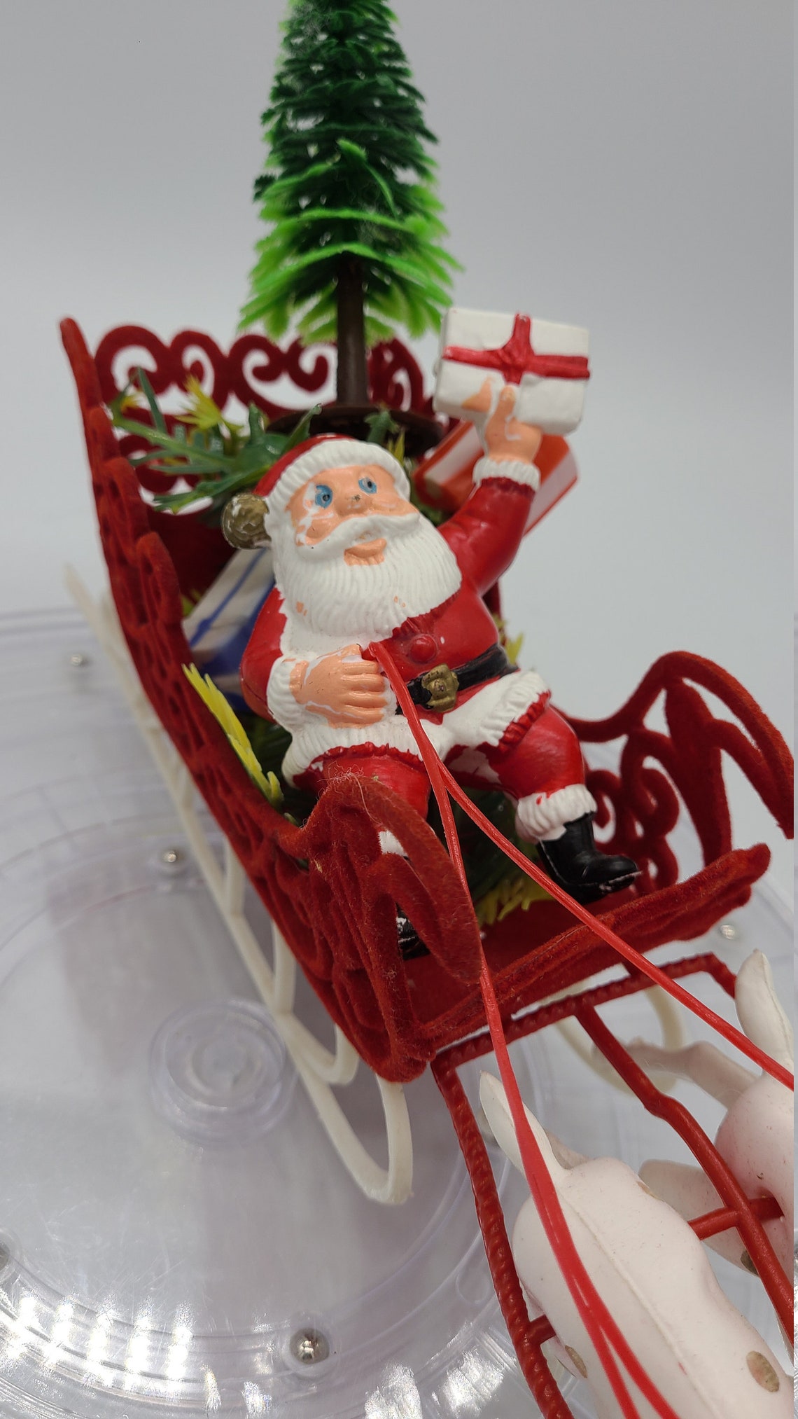 Vintage Blow Mold Santa and Sleigh With Reindeer, Vintage Christmas ...
