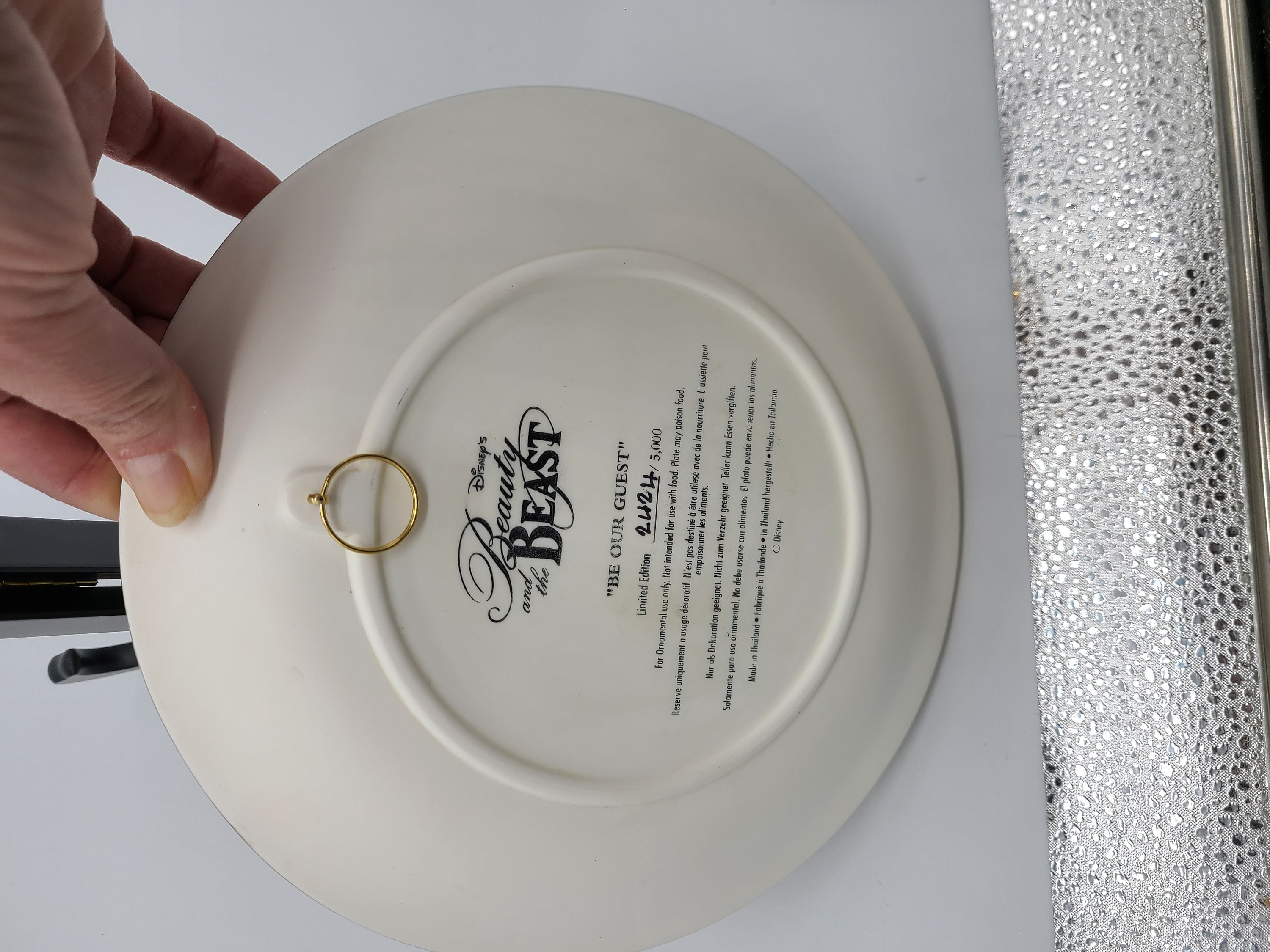 Be our top guest dinnerware