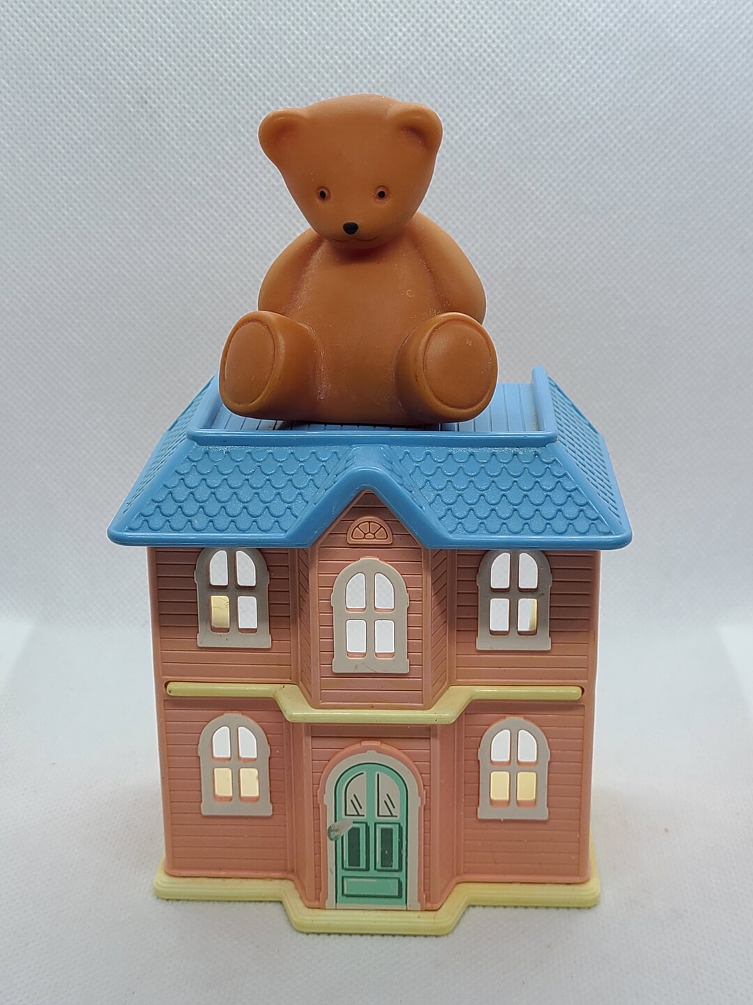 Little tikes pink sale dollhouse