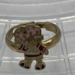 1980’s Strawberry Shortcake Enamel Ring!