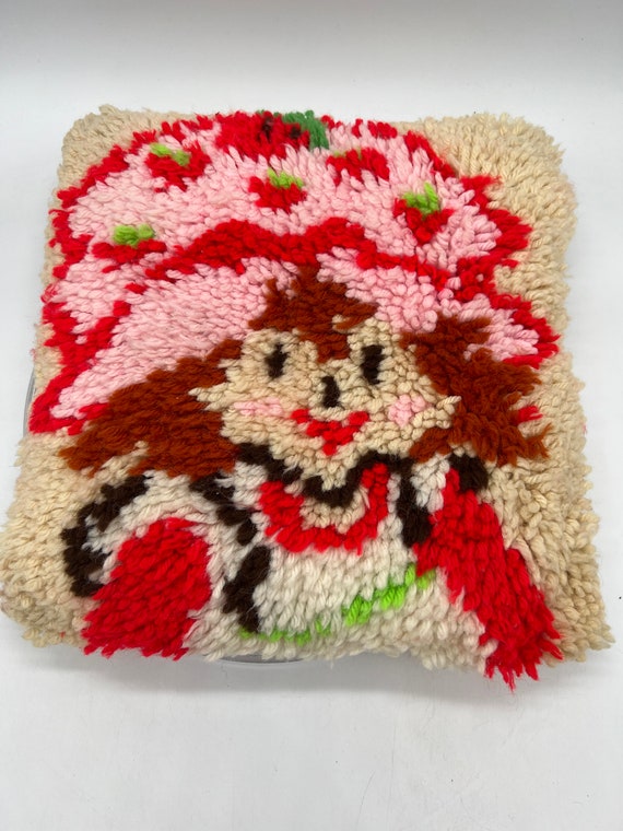Unique Vintage Strawberry Shortcake Latch Hook Pillow!