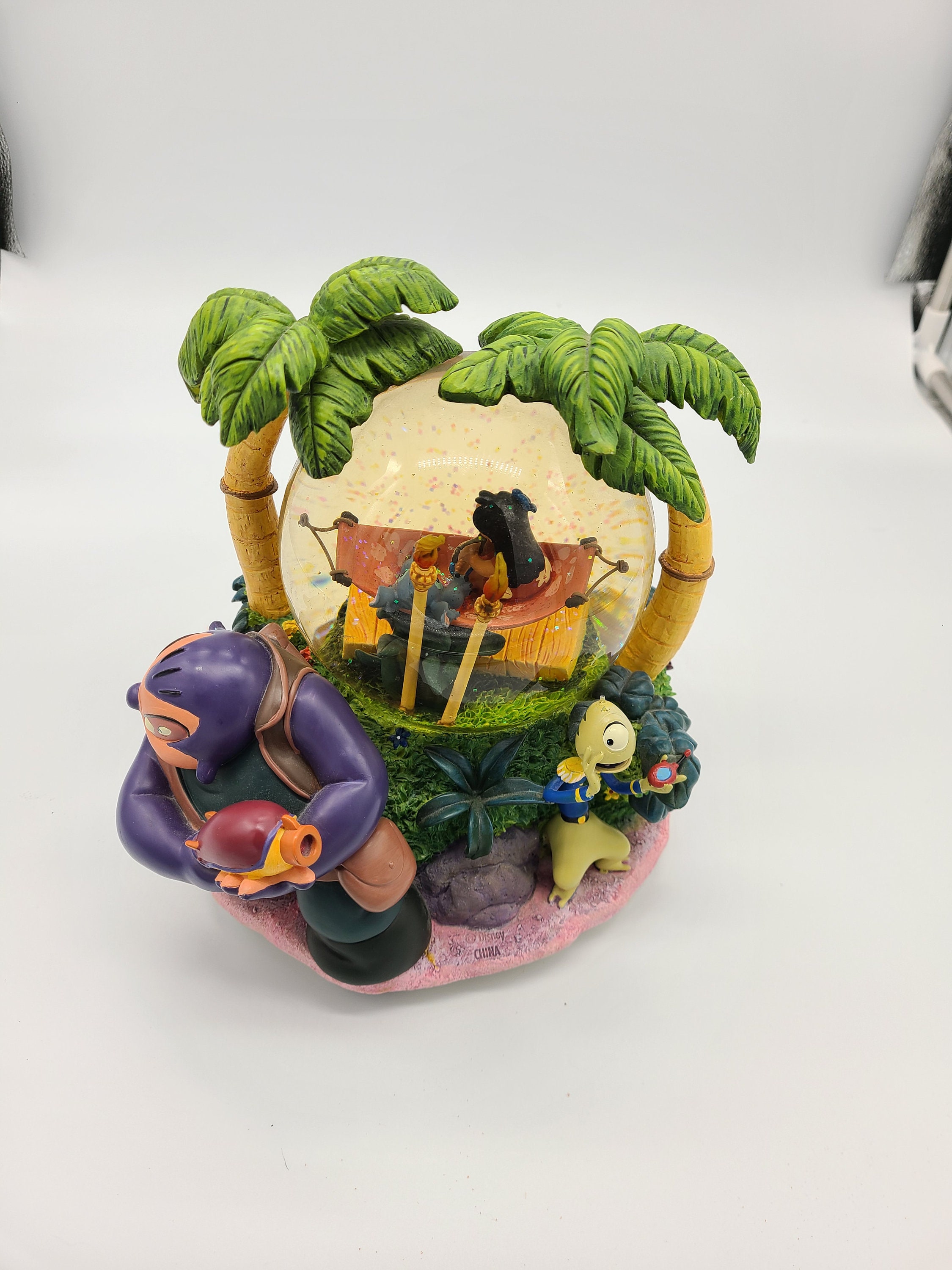 ディズニー リロ&スティッチ オルゴール付スノーグローブ リロ&スティッチElvisPartyオルゴール付豪華スノーグローブUS