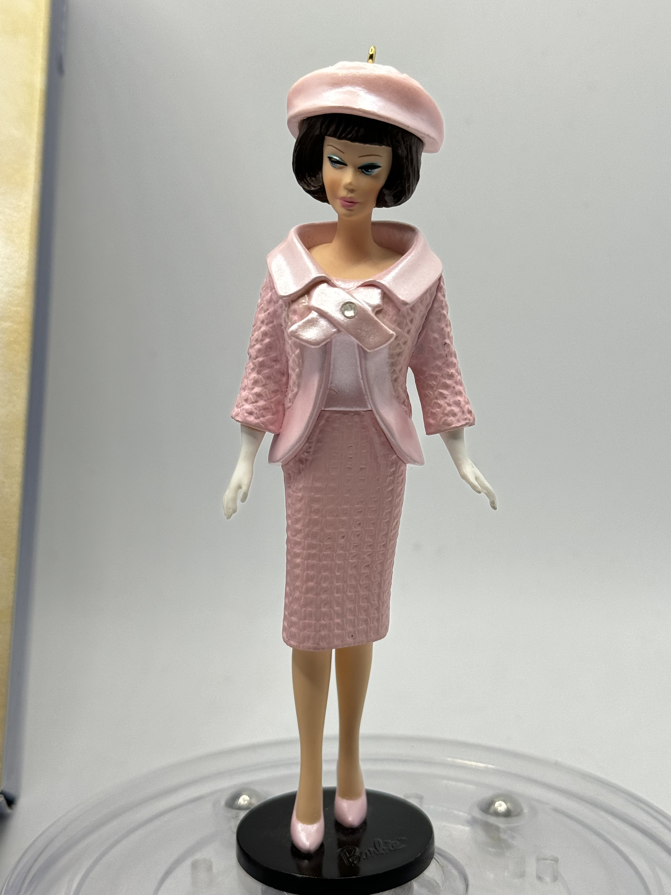 Poupée Barbie Collection Petite Parisienne - Mattel - Occasion Excellent état
