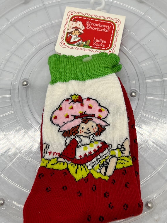 2002 Strawberry Shortcake Classic Ladies Socks!