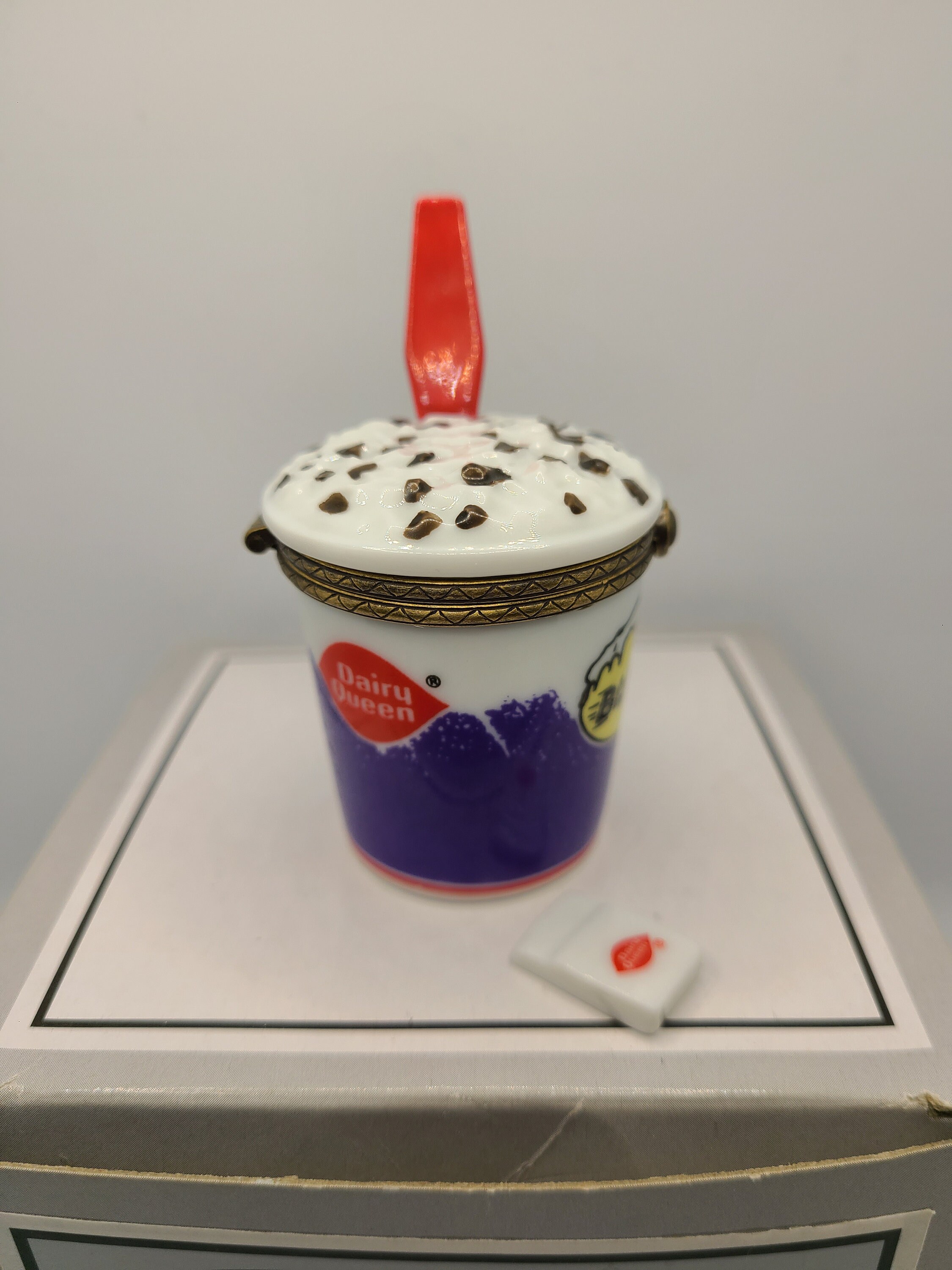 Rare Vintage Retrospect Dairy Queen Cookies and Cream Blizzard