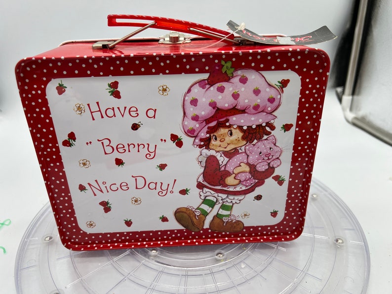 Vintage Strawberry Shortcake Metal Lunch Box New still wrapped in plastic! image 4