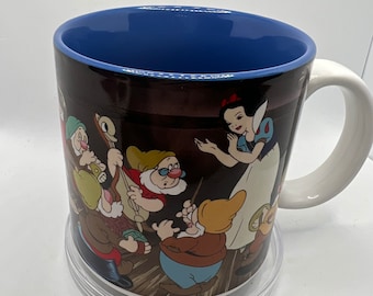 Vintage Rare 1990s Walt Disney's Snow White and the Seven Dwarfs Coffee Mug.