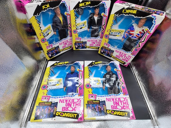New Kids on the Block 1990 ツインサイズシーツ 未使用 s-l400.jpg