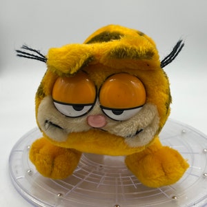 Vintage 1981 Dakin and Company Garfield Stuffed Animal standing on all fours.