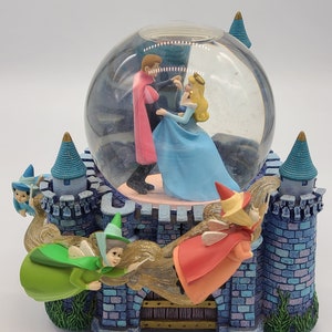 Vintage Retired Disney&#39;s Sleeping Beauty Snowglobe.