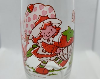 Vaso de cristal vintage de los años 80 con diseño de tarta de fresa.