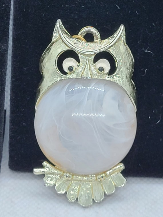 Vintage Unique Owl Rhystone and White Enamel a St… - image 3