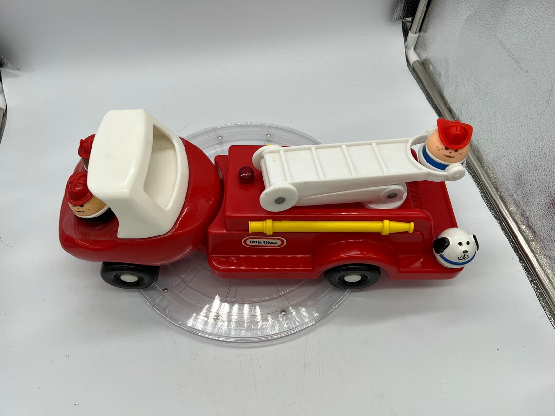 Vintage Little Tikes Fire Truck Engine With 3 People and Dog. Etsy