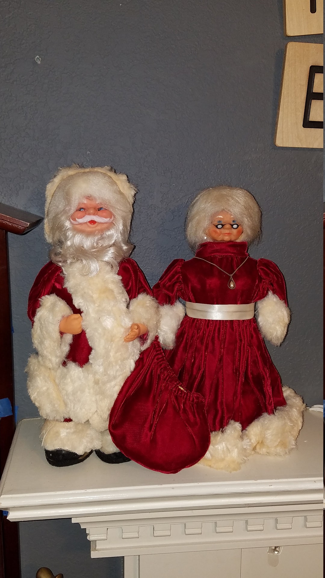 Dolly parton kenny rogers christmas without you video