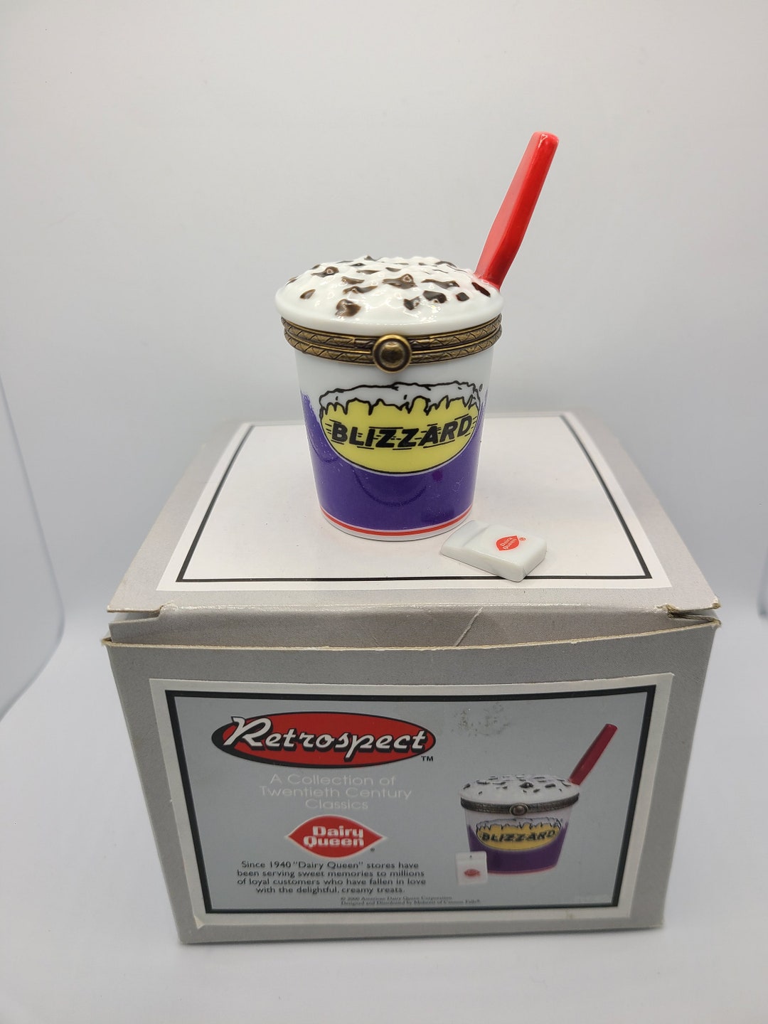 Rare Vintage Retrospect Dairy Queen Cookies and Cream Blizzard