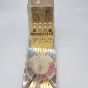 Vintage 1969 Marx Toys Basketball Pinball Game