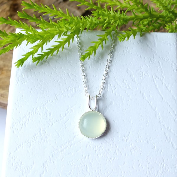 Sterling silver, new Jade necklace, delicate necklace, new Jade pendant, new Jade Jewellery, light green necklace, dainty necklace, feminine