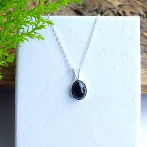 Sterling silver, black Onyx necklace, dainty necklace, genuine black onyx, minimalist necklace, layering necklace, 6x8 black Onyx pendant,