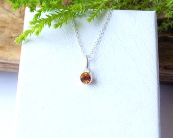 Collana in argento sterling con topazio, pietra portafortuna del mese di novembre: ciondolo con cristallo