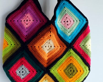 Crochet multicolour bag, bag with lining, granny squares bag, colorful bag, handy bag, shoulder bag gift idea, shopping bag, black bag