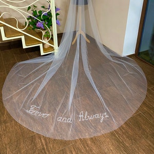 Personalization veil. Bespoke Veil, Wedding veil with phrases, words, letters, initials embroidered with beads. Custom veil, monogram veil